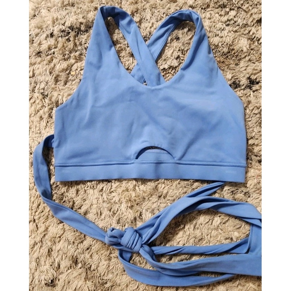 GymShark Women's Poise Wrap Around Bralette Sport Bra Ice Blue Small NEW‎